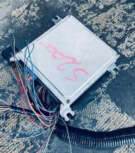 2000 2003  HONDA S2000 AP1 S2K F20C RWD 2.OL DOHC VTEC 6 SPEED TRANSMISSION ECU SWAP