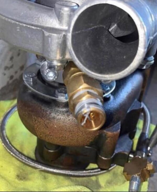 6-cylinder Universal Turbo Kit - Image 3
